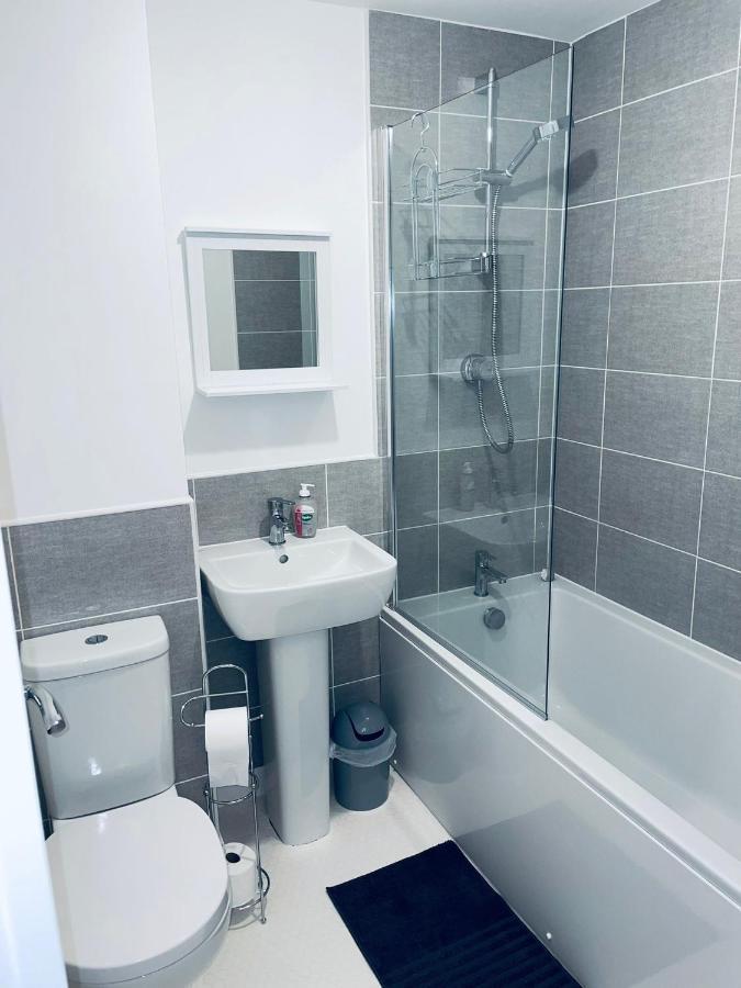 Cosy Family Home - Coventry City Centre - Entire House Eksteriør bilde