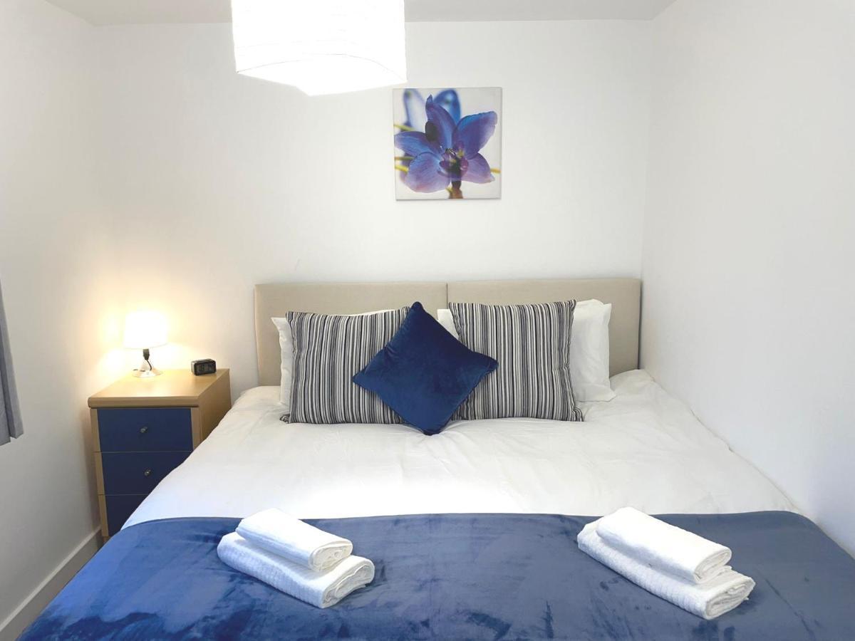 Cosy Family Home - Coventry City Centre - Entire House Eksteriør bilde